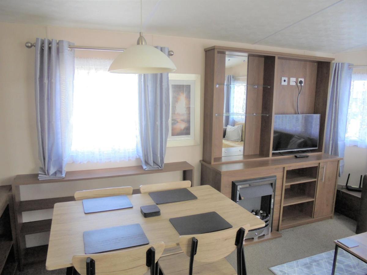 Kingfisher : Seabreeze:- 6 Berth, Enclosed Veranda, Close To Site Shop Ingoldmells Exterior foto