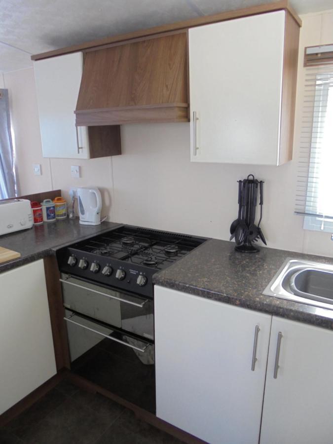 Kingfisher : Seabreeze:- 6 Berth, Enclosed Veranda, Close To Site Shop Ingoldmells Exterior foto