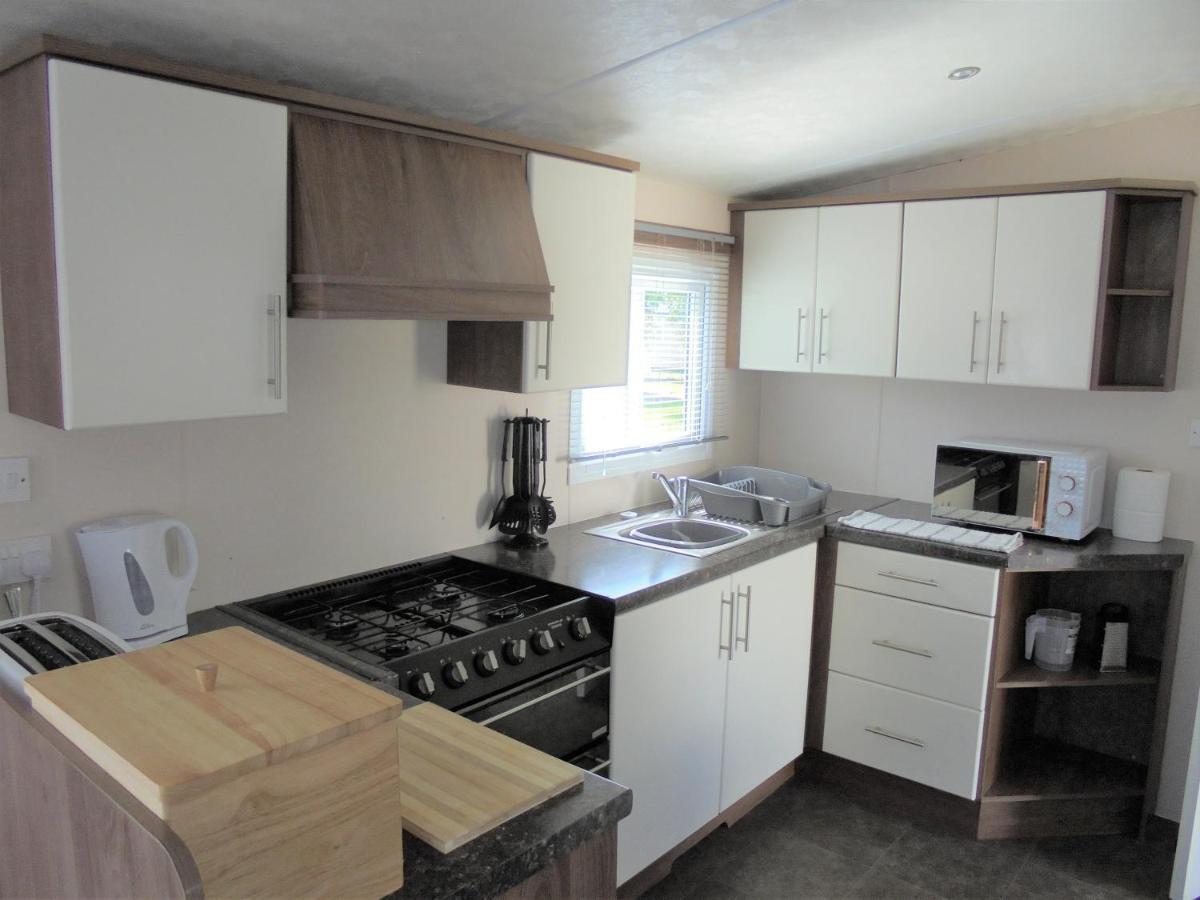 Kingfisher : Seabreeze:- 6 Berth, Enclosed Veranda, Close To Site Shop Ingoldmells Exterior foto