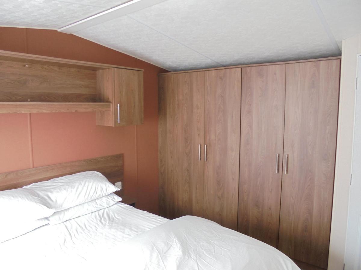 Kingfisher : Seabreeze:- 6 Berth, Enclosed Veranda, Close To Site Shop Ingoldmells Exterior foto